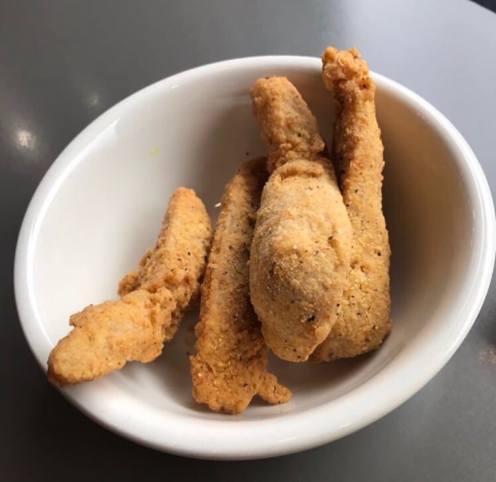 photo of THE LAND of KUSH Sunday Brunch shared by @mrsfoodie75 on  25 Apr 2019 - review