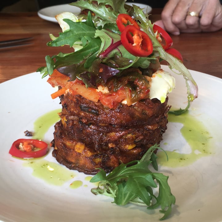 photo of Little Lotus Cafe Fritters, And Green Shakshuka shared by @nomnommm on  21 Dec 2022 - review