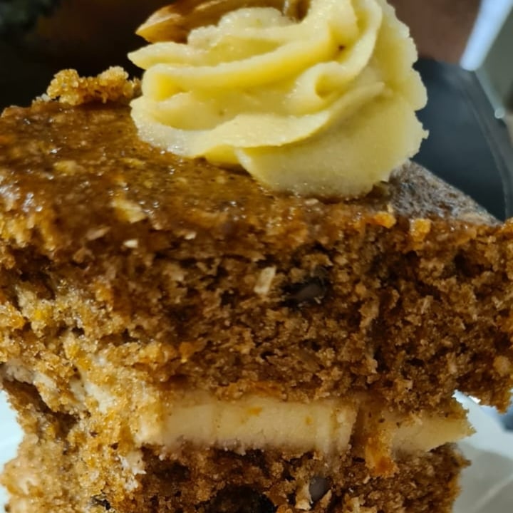 review photo of Juan Valdez Café Carrot Cake shared by @whalien52 on 07 Mar 2022 - review