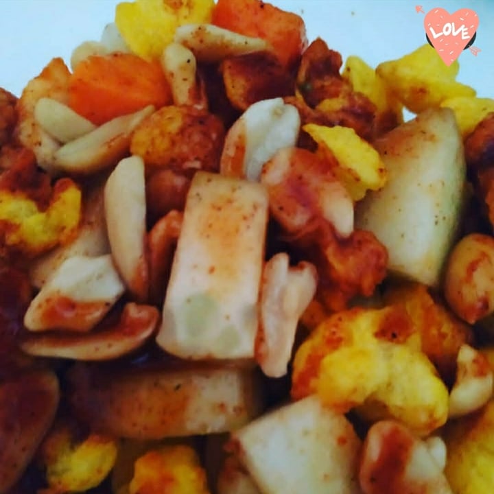 review photo of Verde Menta Snack Papas Locas shared by @dulasnavvegan on 14 Feb 2021 - review