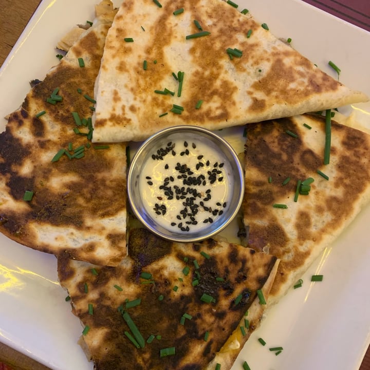 photo of Freedom Cakes Quesadillas shared by @gechauca28 on  04 Apr 2021 - review