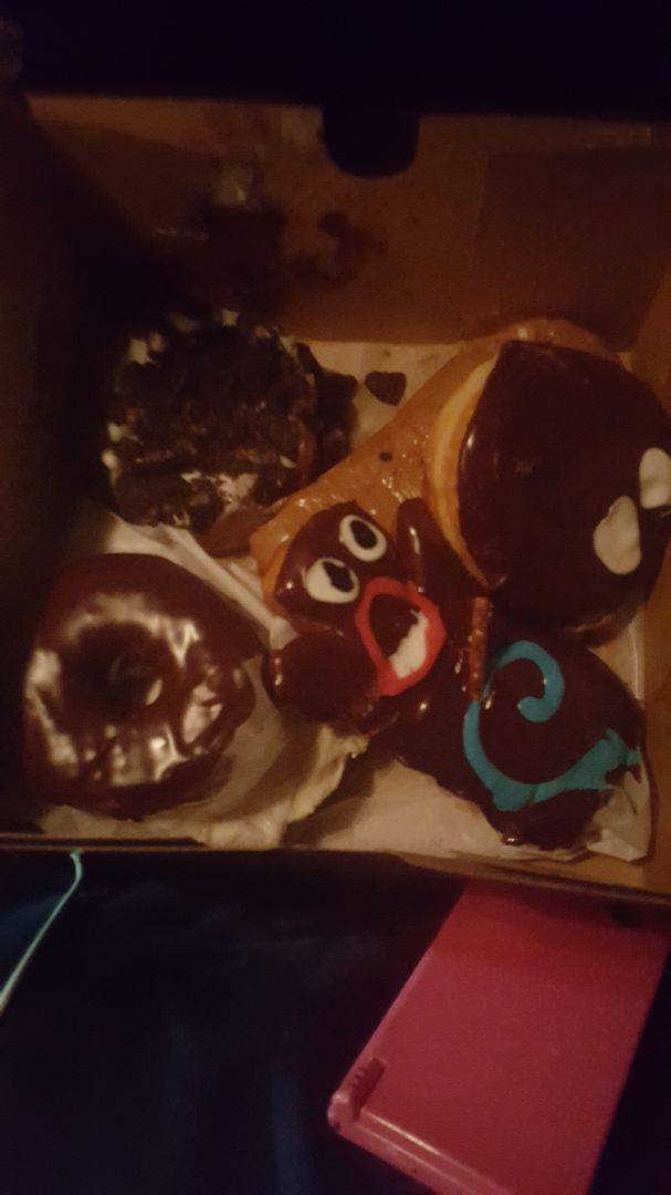 photo of Voodoo Doughnut Vegan Doughnuts shared by @mallibra55 on  29 Jun 2019 - review