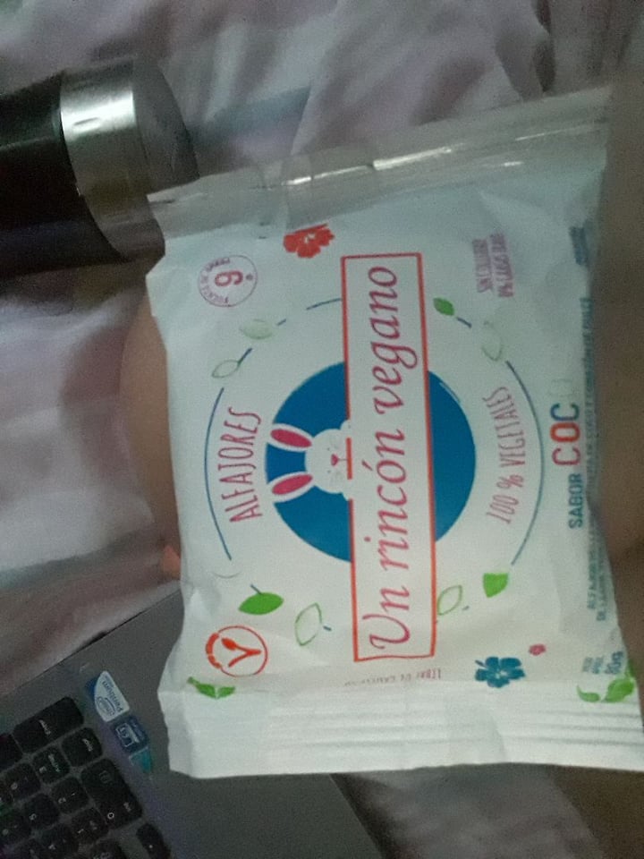 review photo of Un Rincón Vegano Alfajor de Coco shared by @nicolebarros97 on 28 Feb 2020 - review