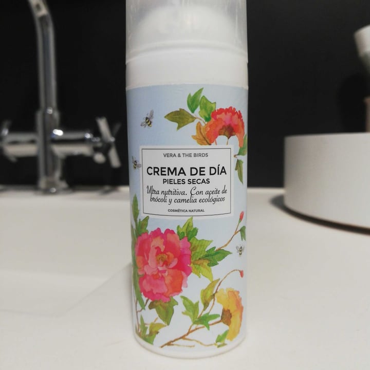 review photo of Vera & the Birds Crena De Día Pieles Secas shared by @neka on 10 Feb 2020 - review