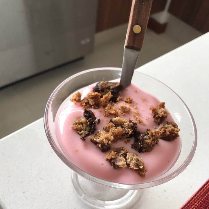 photo of Bosque Yogurt de soya Frutos rojos shared by @crostina on  27 Apr 2021 - review