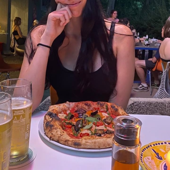 photo of Al Catzone - Pizza Napovegana Pizza Billie shared by @bratkart0ffel on  14 Aug 2022 - review