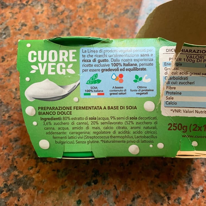 photo of Cuore veg Yogurt bianco dolce shared by @chiaramarchetti on  20 Jun 2022 - review