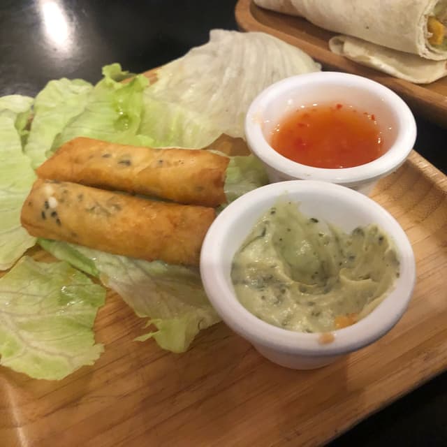 Foto do prato “Cheese Rolls”
