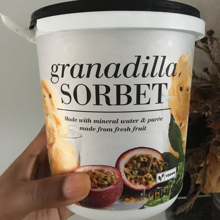 photo of Woolworths Food Granadilla Sorbet shared by @cebomtshemla on  25 Dec 2020 - review