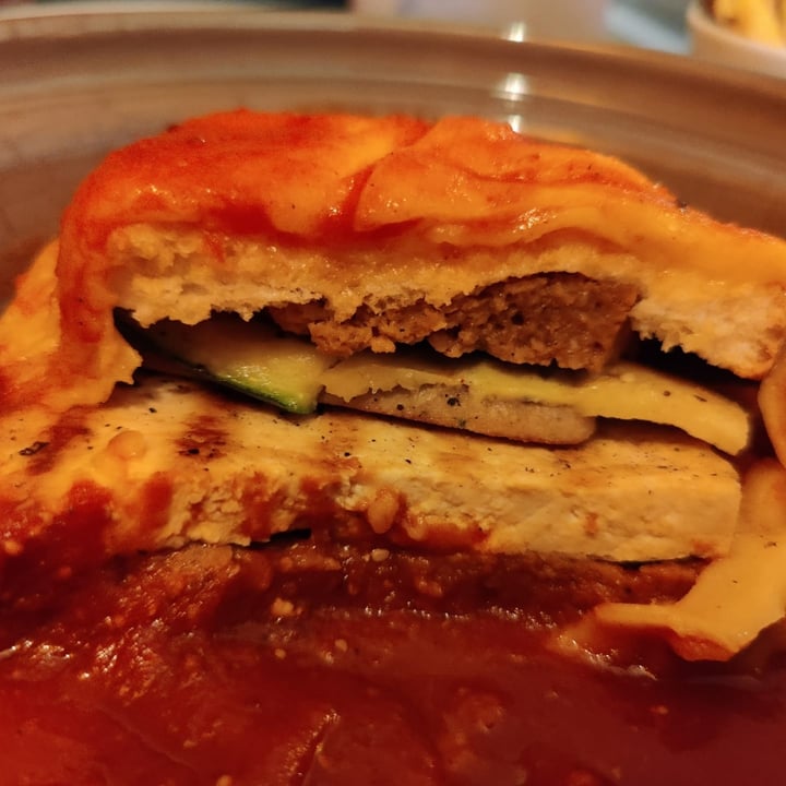 photo of Kong - Food Made With Compassion Francesinha shared by @joanacruz on  22 May 2021 - review