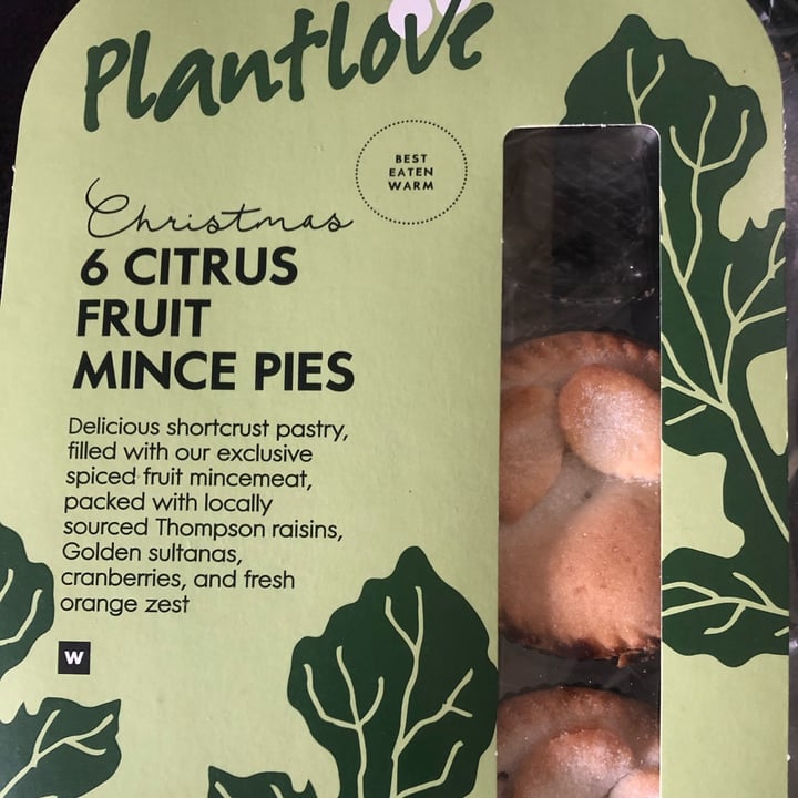 photo of Woolworths Food Citrus fruit mince pies shared by @jessm on  04 Dec 2022 - review