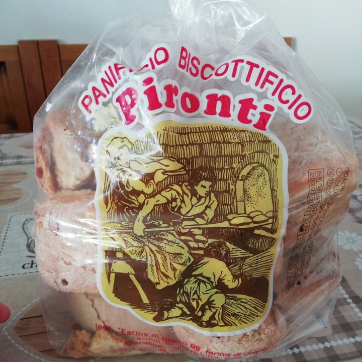 photo of panificio Pironti pane shared by @rominella on  20 Aug 2022 - review