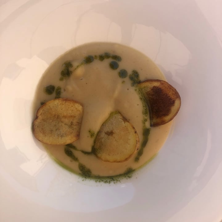 review photo of Hotel Ad Gallias Crema Di Ceci Con Chips shared by @elele on 30 May 2021 - review