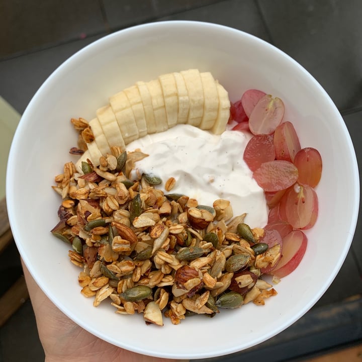 photo of Coyo Vanilla Bean Organic Coconut Yogurt shared by @jessiemat on  01 Jun 2020 - review