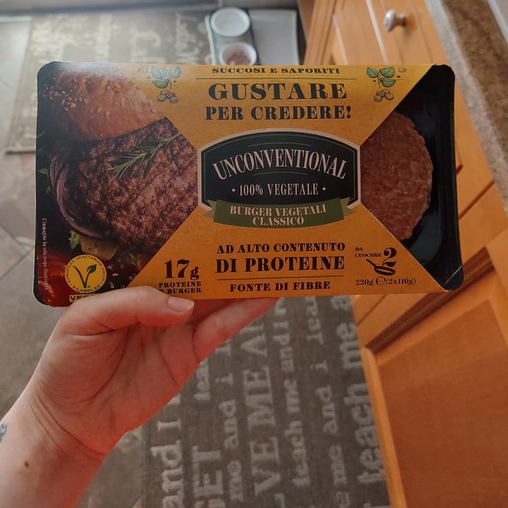 review photo of Unconventional Burger Vegetale Classico - Classic Burger shared by @beatriceew on 13 Jun 2022 - review