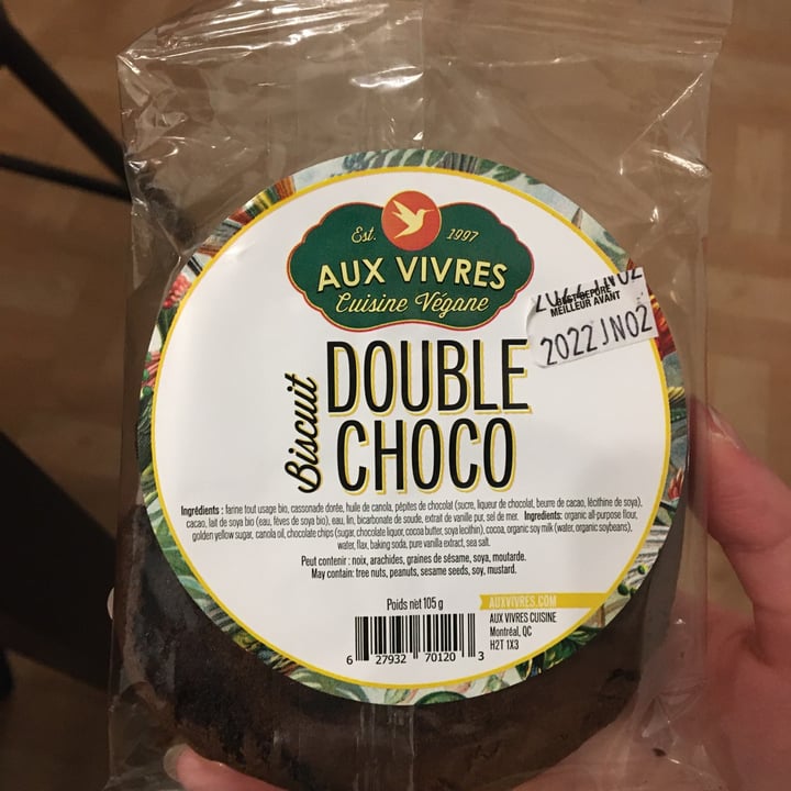 review photo of Aux vivres Biscuit Double Chocolat shared by @yvana on 03 Jun 2022 - review