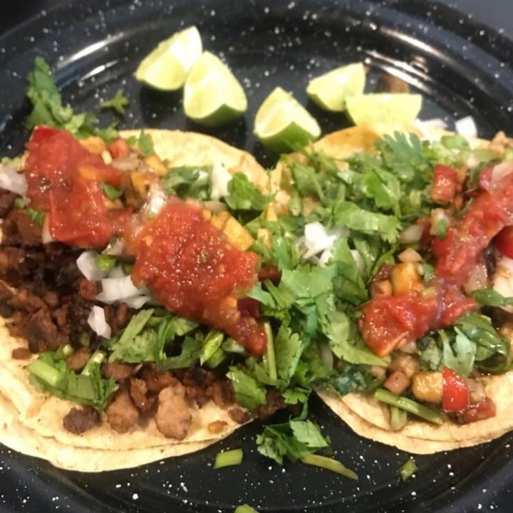 photo of Por Siempre Vegana Taquería Tacos De Suadero shared by @carolinasuarez on  01 Jun 2021 - review