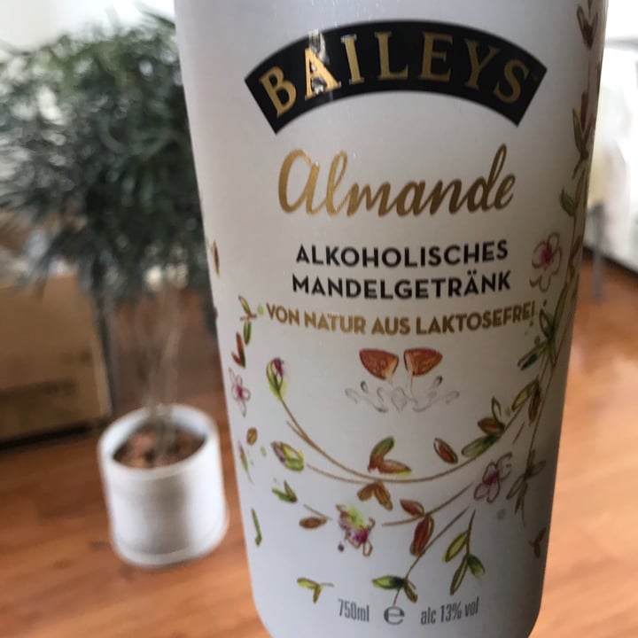 review photo of Baileys Almond Baileys shared by @drslpy on 16 Jun 2020 - review