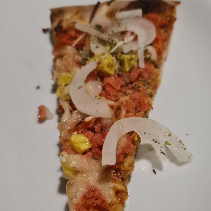 photo of Fratelli Basilico Pizzaria Vegana Padova pizza shared by @vivianmaximo on  25 May 2022 - review