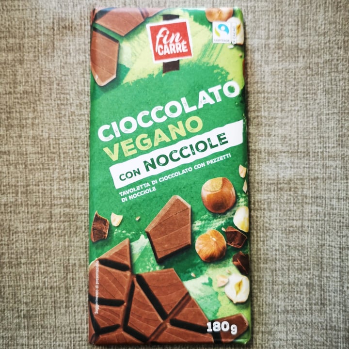 photo of Fin Carré Cioccolato con nocciole shared by @vanessalibralato on  27 Aug 2022 - review