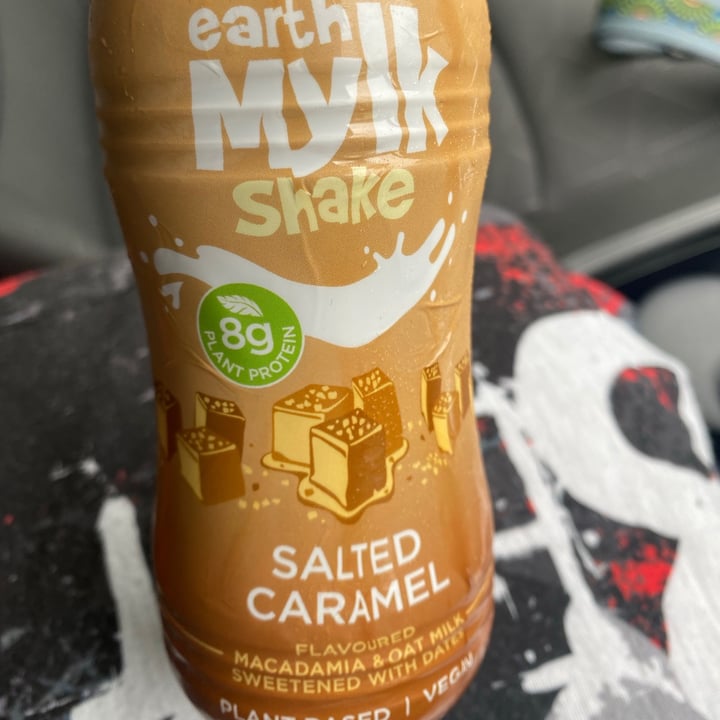 photo of Earth mylk shake Earth mylk shared by @marcytheresa on  08 May 2021 - review