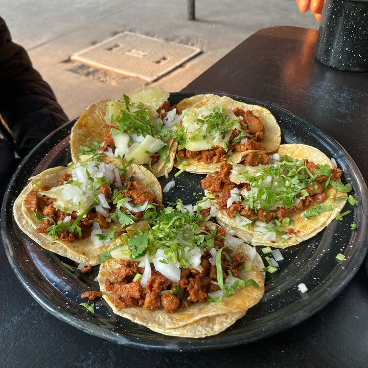 review photo of Por siempre vegana 2 Tacos al Pastor (Órden de 5) shared by @andygarcia on 15 Jan 2021 - review