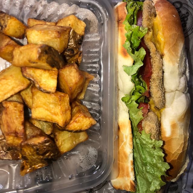 Photo of the dish “Milanesa De Seitan Con Cheddar Vegano”