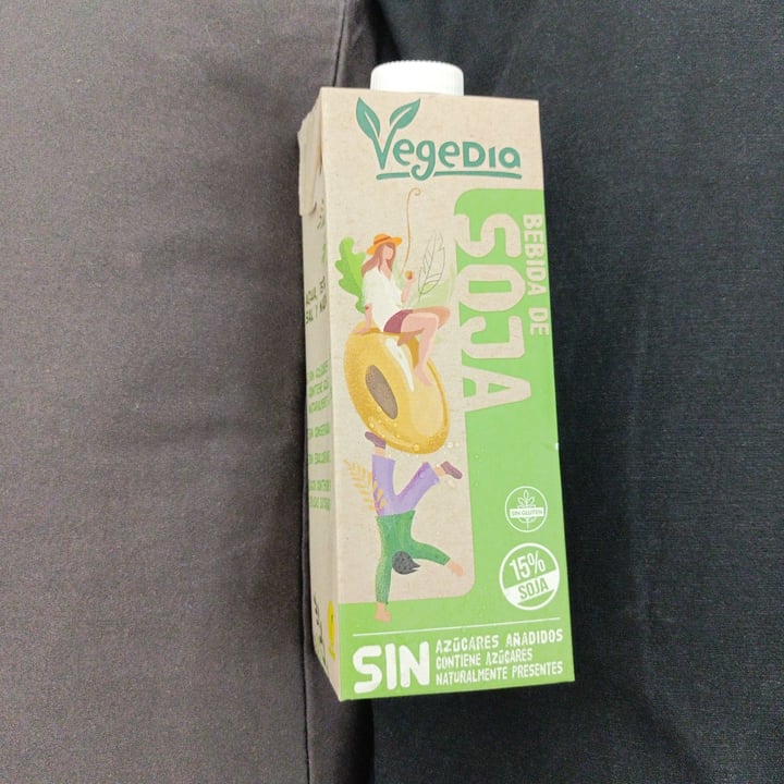 photo of Vegedia Bebida de soja sin azúcares añadidos shared by @fermina on  11 Oct 2021 - review