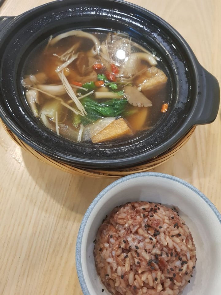 photo of Idealite Bugis Village Bak Kut Teh with brown rice shared by @shanna on  24 Aug 2018 - review