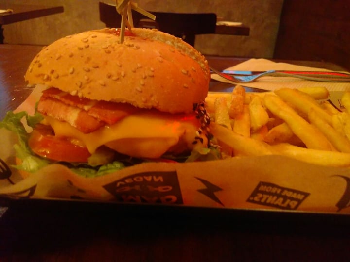 photo of Mad Mad Vegan Double cheese vacon shared by @jessvv on  08 Mar 2020 - review
