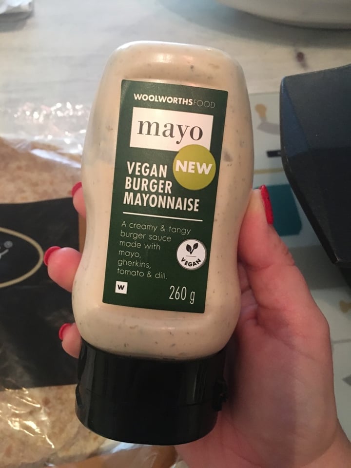 photo of Woolworths Food Vegan Burger Mayonnaise shared by @bonapetaste on  04 Jan 2020 - review
