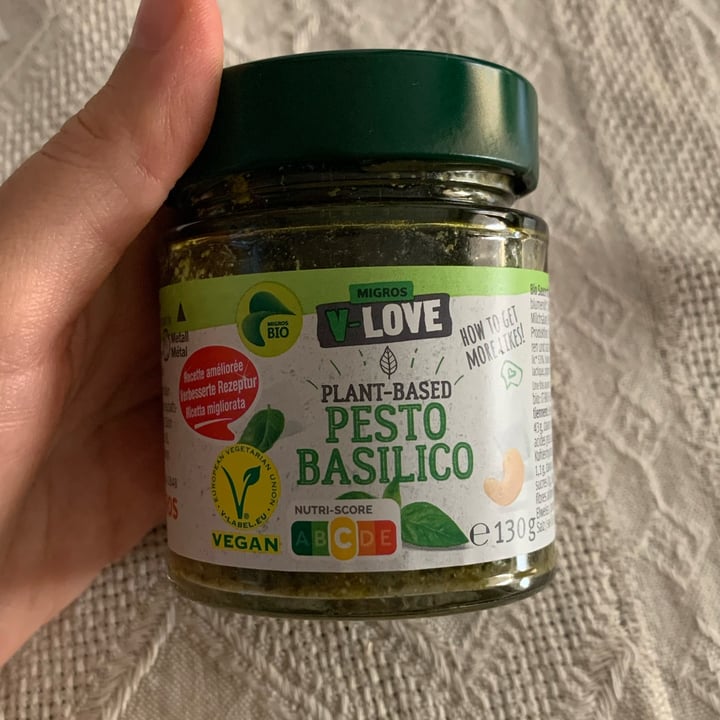 photo of Migros V-Love Pesto Genovese shared by @srndipity on  07 Jul 2022 - review