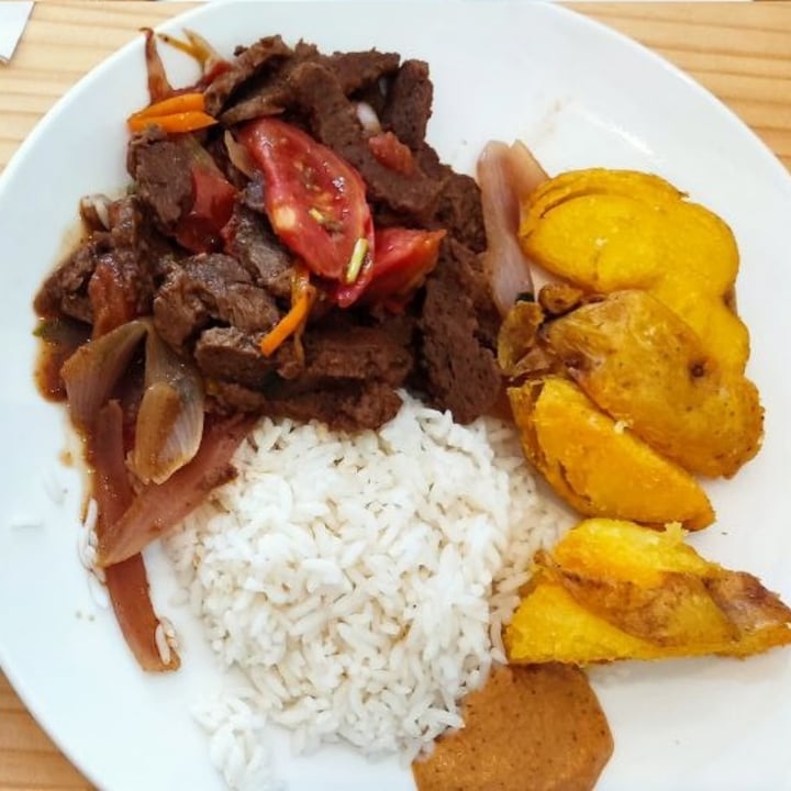 photo of CONSULADO VEGANO Plato 7 soles shared by @lachicadelmaiz on  17 Jan 2022 - review