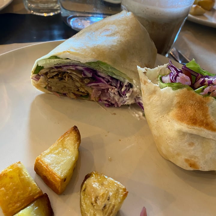 review photo of Tauer Bakery KebHappy shared by @elenuriss on 04 Jan 2023 - review