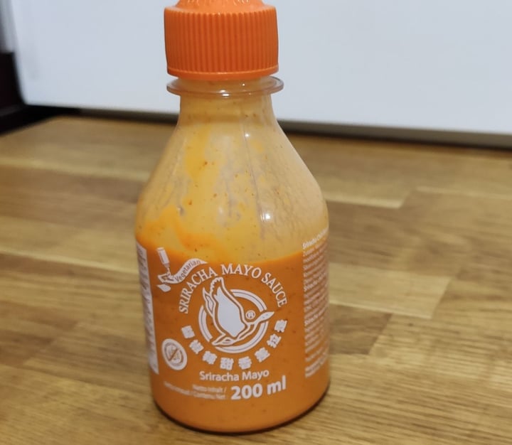 photo of Huy Fong Foods Sriracha Mayo Sauce shared by @tiamoki on  01 Apr 2020 - review