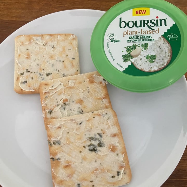photo of Boursin Boursin dairy free Garlic and Herbs shared by @hannah2003 on  22 May 2022 - review