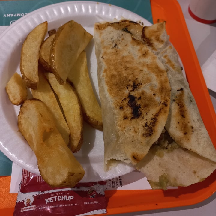 review photo of Green & Co. burrito shared by @phoebe123 on 19 Jun 2022 - review