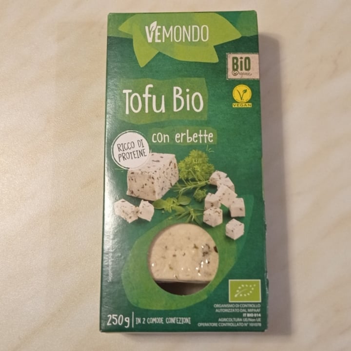 review photo of Vemondo Tofu Bio con Erbette shared by @verdurila on 27 Nov 2021 - review