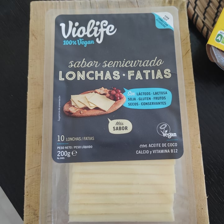 review photo of Violife Lonchas fatias shared by @angely123 on 29 May 2022 - review
