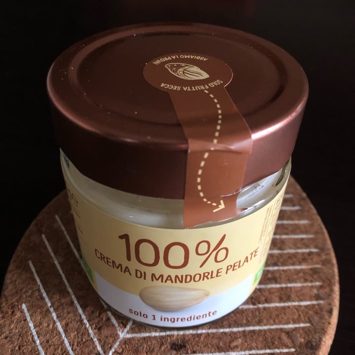 photo of Eurocompany 100% crema  di mandorle pelate shared by @emsinflames on  24 Oct 2022 - review