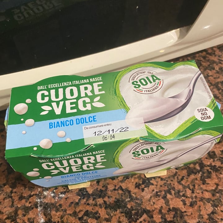 photo of Cuore veg Yogurt bianco dolce shared by @aryveg on  17 Oct 2022 - review