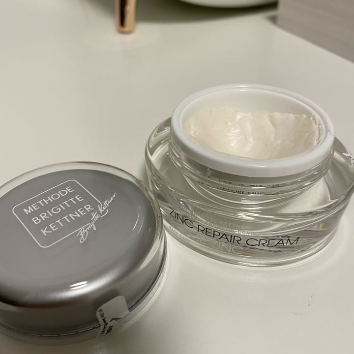 review photo of Methode Brigitte Kettner Zinc Repair Cream shared by @sharerll on 16 Jan 2022 - review
