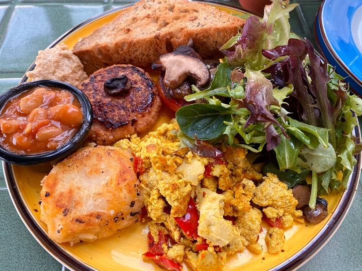 photo of Privé Tiong Bahru Plant Power Breakfast shared by @yuan on  15 Nov 2019 - review