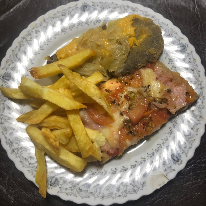 review photo of Pola Milanesa Con Cheddar Y Cebolla Caramelizada shared by @llum on 07 Sep 2020 - review