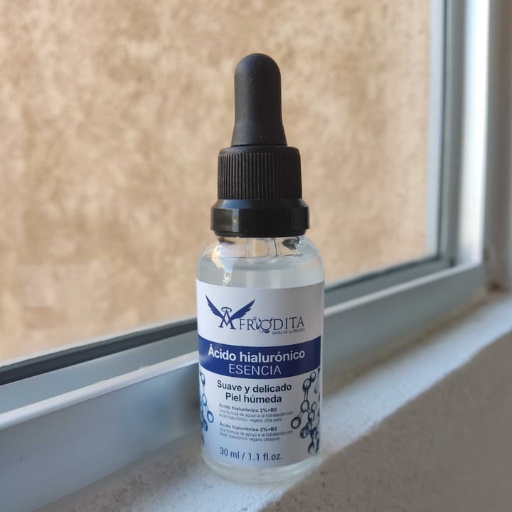 review photo of Afrodita Cosmetics Ăcido HialurĂłnico shared by @wenzambrano on 25 Feb 2022 - review