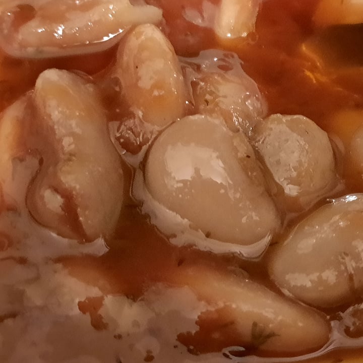 photo of Woolworths Giant beans shared by @jyotique on  12 Feb 2021 - review