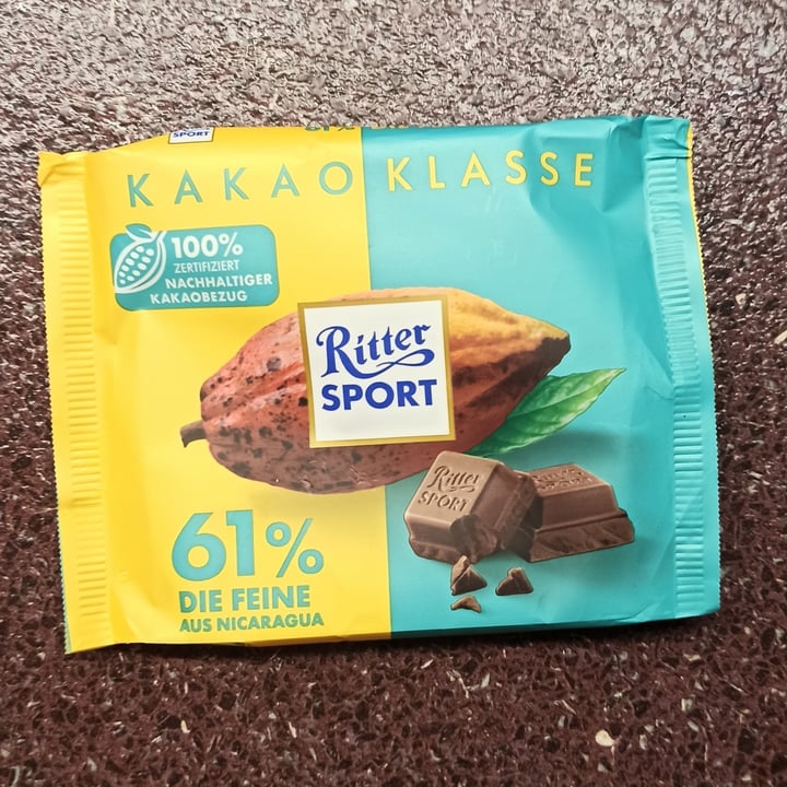 photo of Ritter Sport Dark Chocolate 61% Cacao Fine shared by @annamiou on  10 Dec 2022 - review