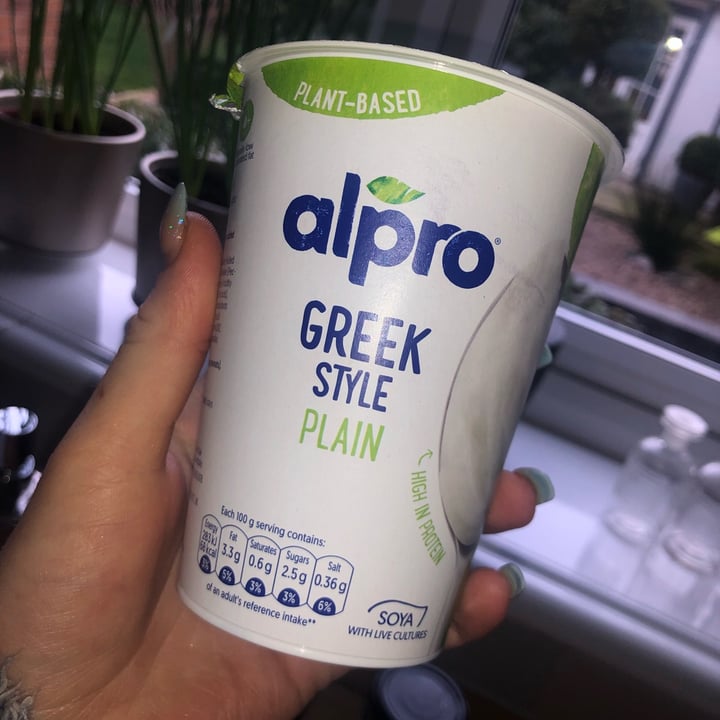 photo of Alpro Greek Style Plain Yogurt shared by @annaleitner on  12 Feb 2022 - review