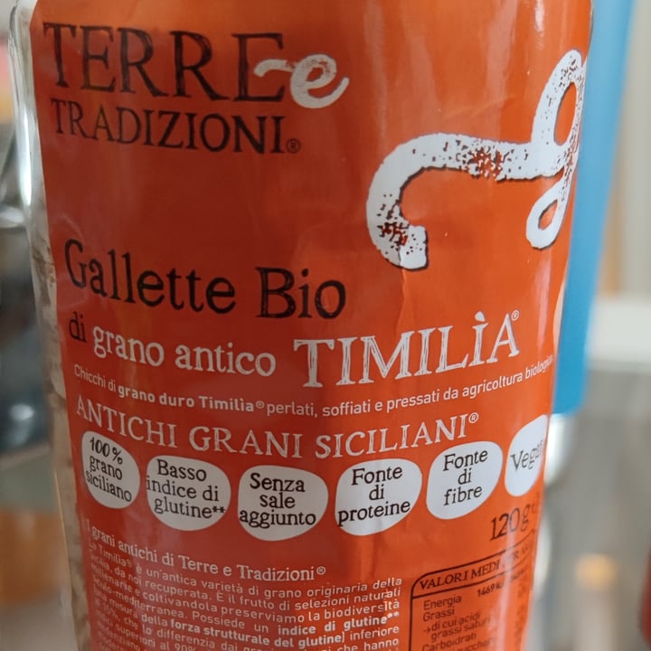 photo of Terre e tradizioni Gallette Bio di grano antico Timilia shared by @jandrew77 on  14 Feb 2022 - review