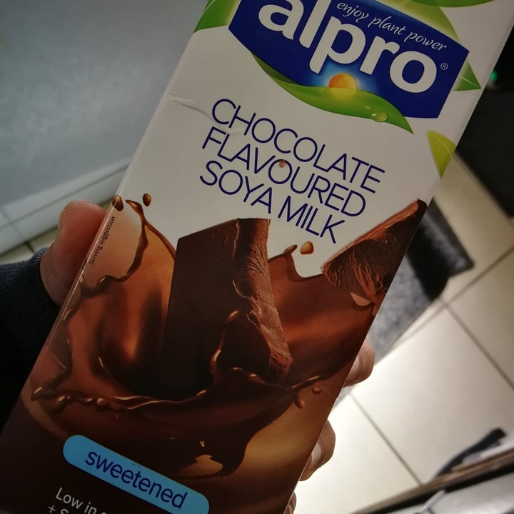 photo of Alpro Chocolate Flavored Soya Milk shared by @sunshinejo on  04 Nov 2020 - review